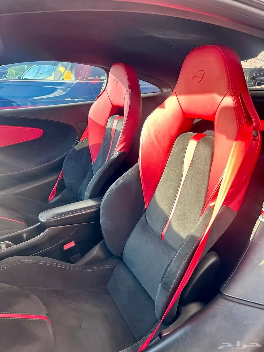 مكلارين 570S 4