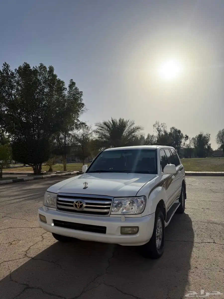 لاندكروزر 6