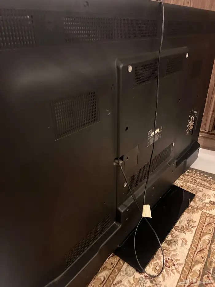 ثلاث تلفزيونات 0