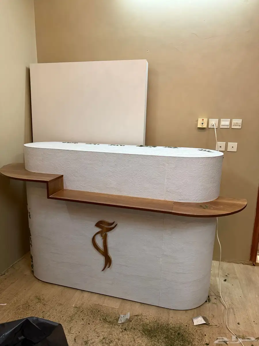 طاولة ملكه كبيره 1
