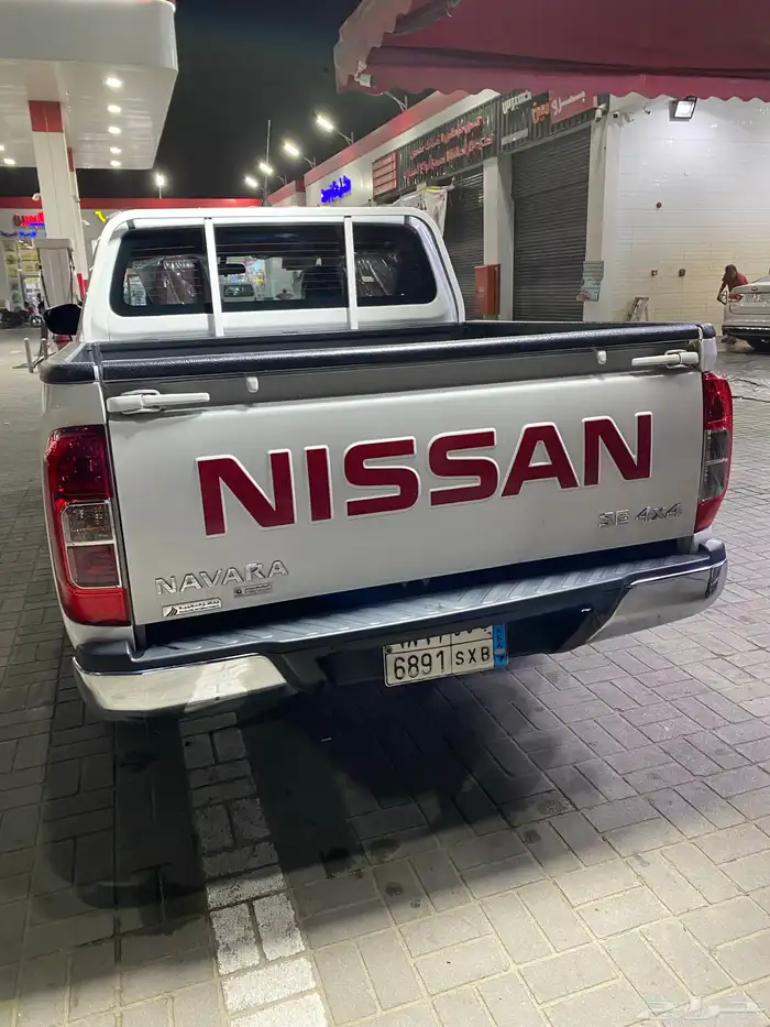 للبيع نافارا2022 دبل ديزل وكالة نظيف شرط 8