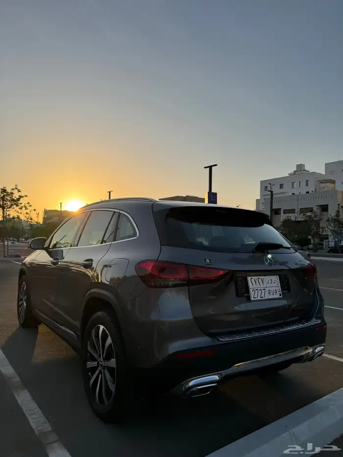 مرسيدس 2023 GLA 200 ممشى 7600 كيلو فقط 4