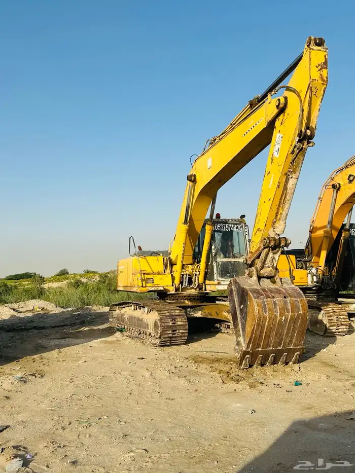 للإيجار بلدوزرات بوكلينات قريدرات 1