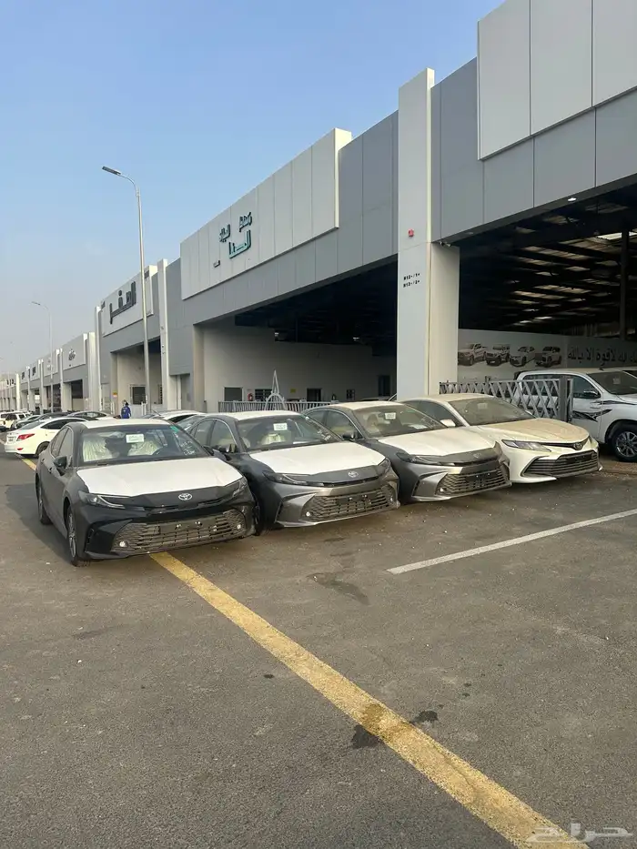 كامري 2025 استاندر بنزين سعودي اصفار السعر 124500 8
