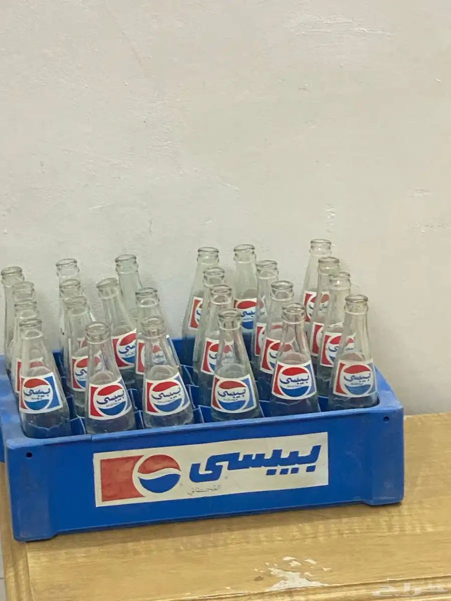 علب ببسي وميرندا قديمه 0