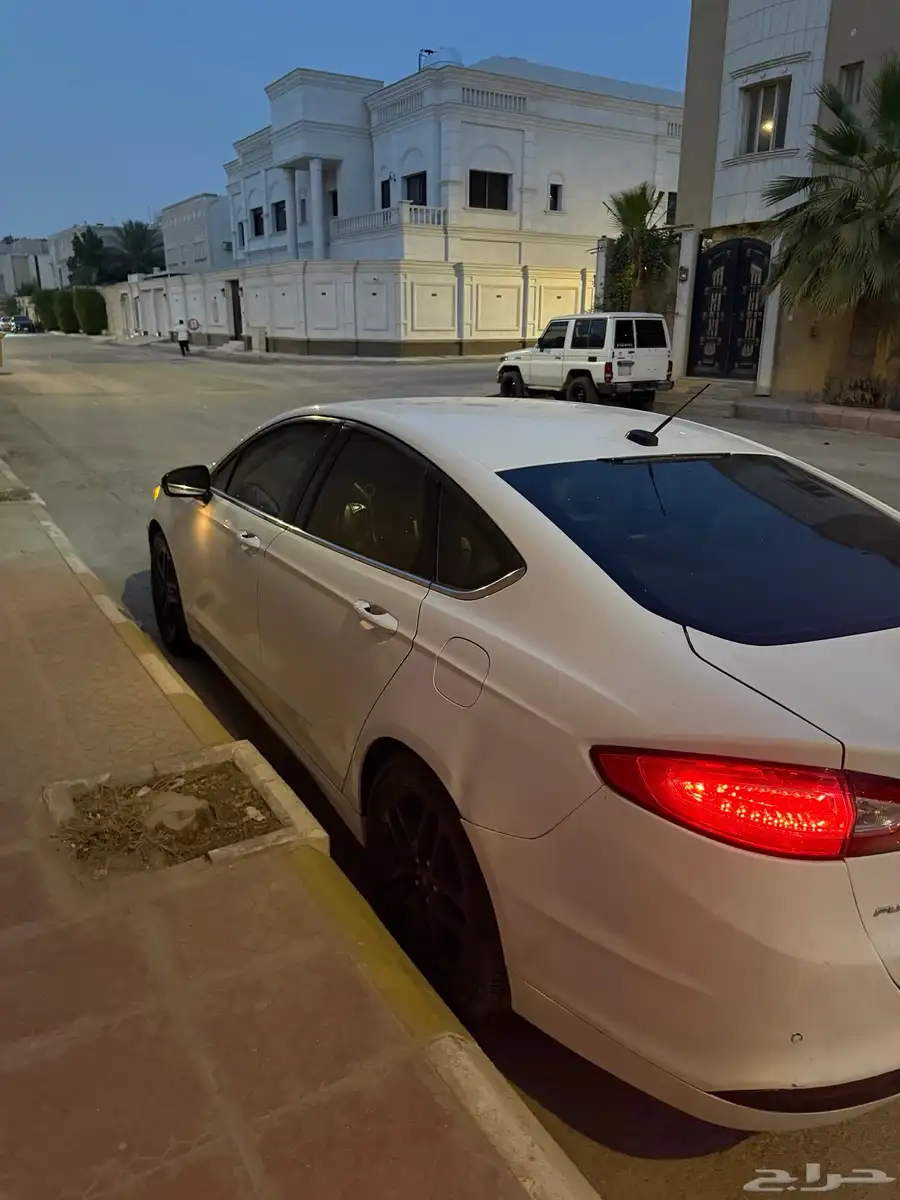 فورد فيوجن 2014 8