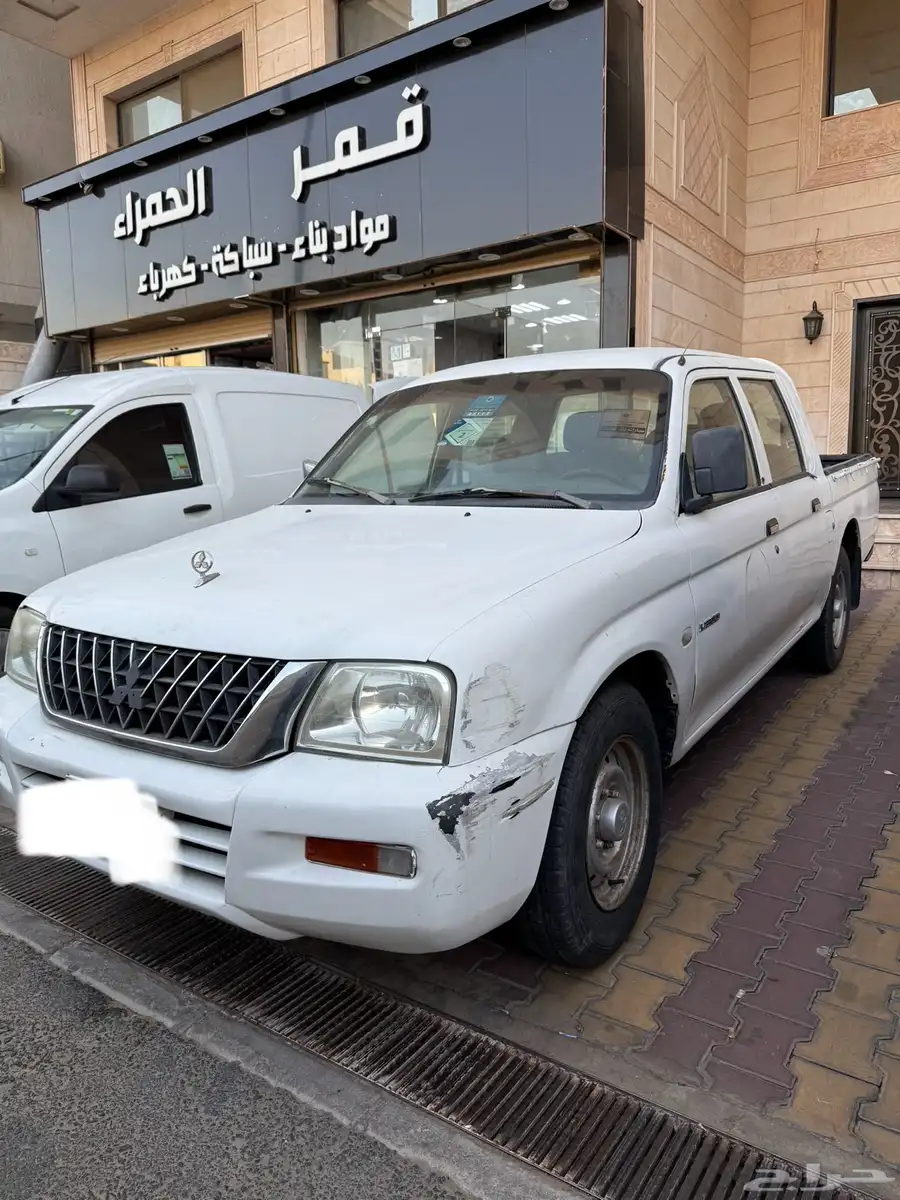 وانيت ميتسوبيشي 0
