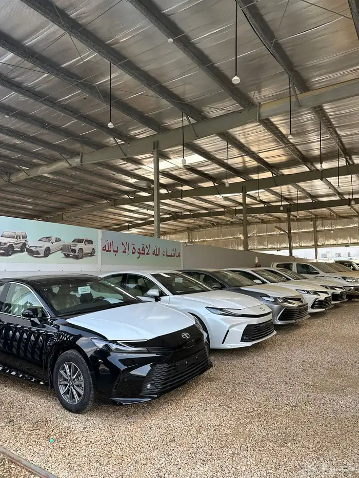 كامري 2025 استاندر بنزين سعودي اصفار السعر 124500 16