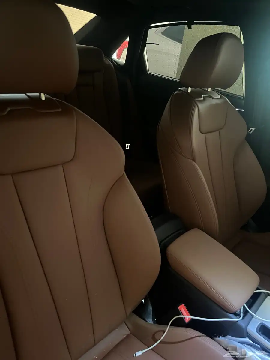 Audi A4 بلاك اديشن 17