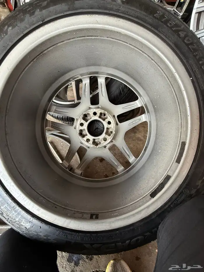 جنوط مرسيدس مقاس 19 اصلي بكفراتها 6