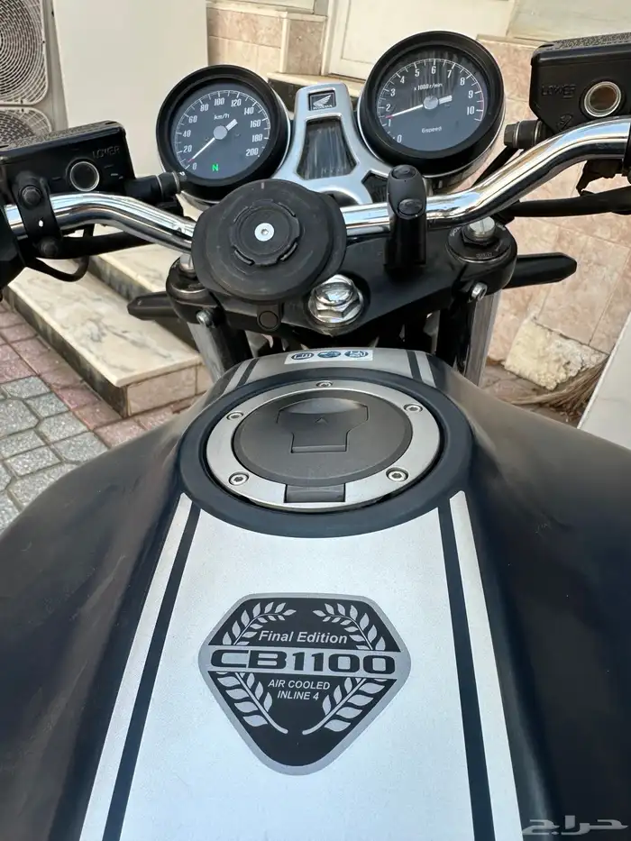 هوندا CB1100 آخر اصدار 2023 3