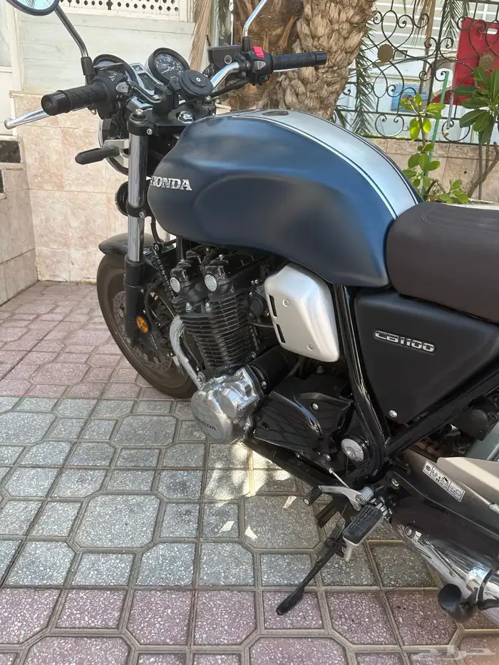 هوندا CB1100 آخر اصدار 2023 0