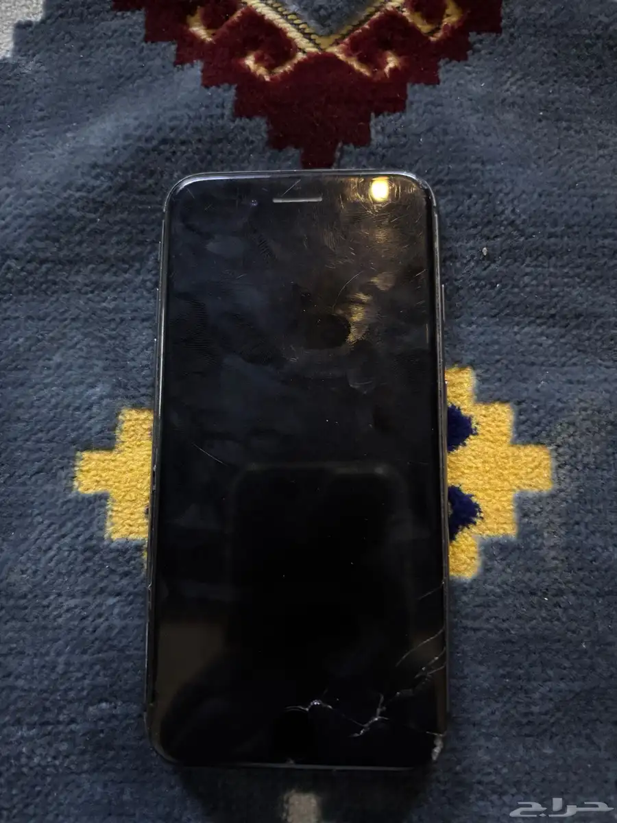 ايفون 8 قطع غيار 0