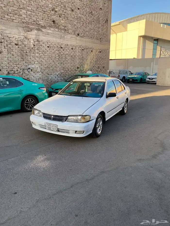 صني موديل 2000 للبيع وبدل 7