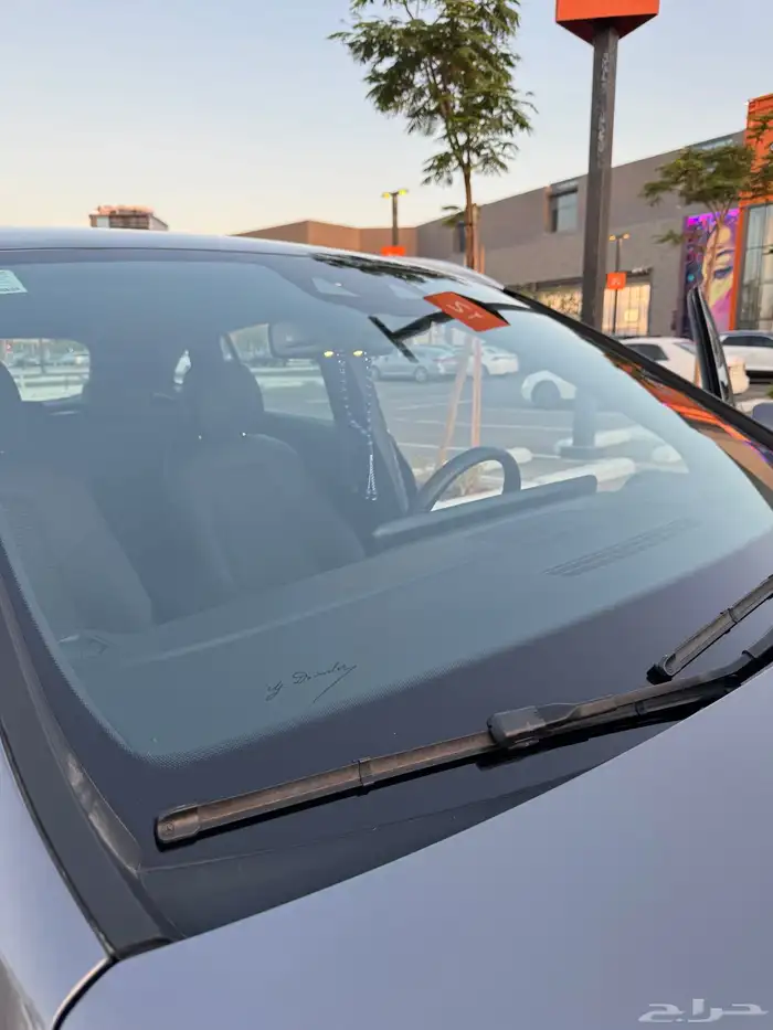 مرسيدس 2023 GLA 200 ممشى 7600 كيلو فقط 28