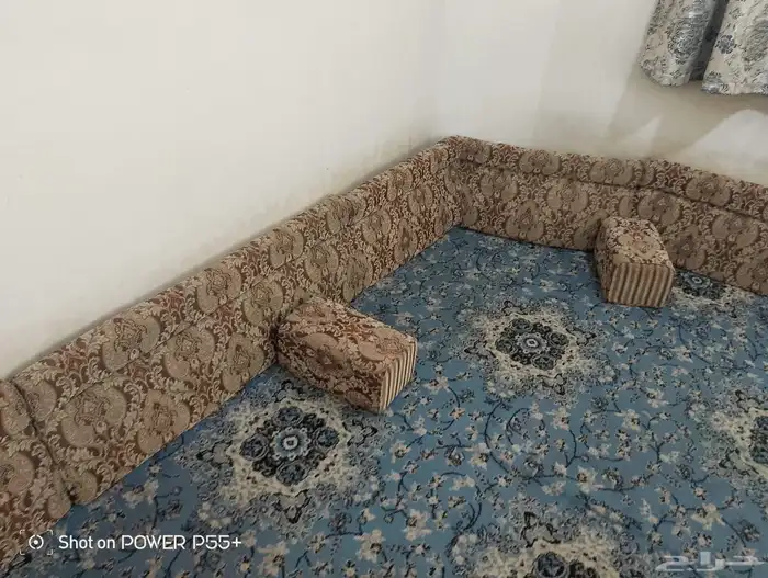 مجلس .كنب ارضي. للبيع الصوره واضحه 0