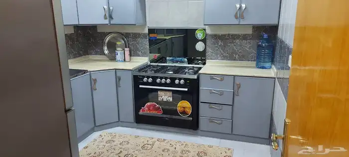 شقة فاخره دور ارضي مستقله 0