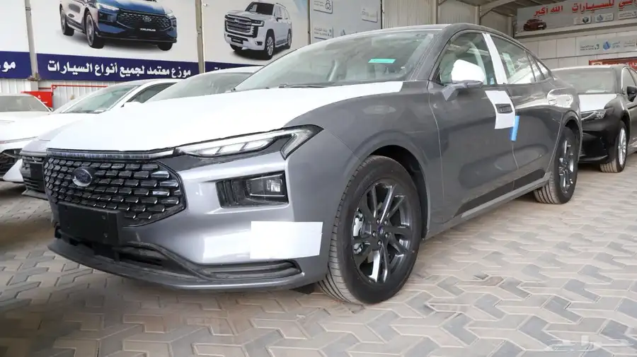 فورد توروس ترند 2025 1