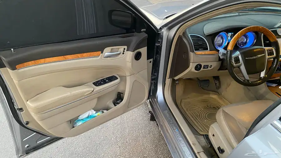 كرايسلر 2014 V8 10