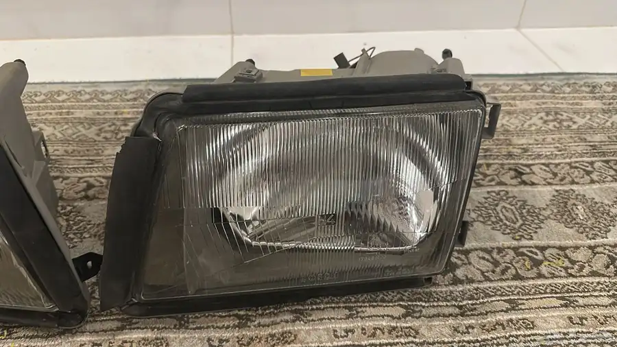 قطع C126 560SEC كوبيه حالة ممتازة جدا 11