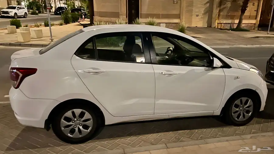 هيونداي 2016 جراند i10 2