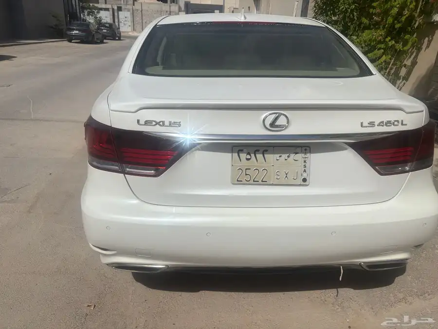 لكزس LS460 2014 2
