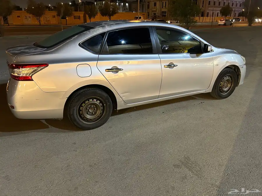 نيسان سينترا 2015 4