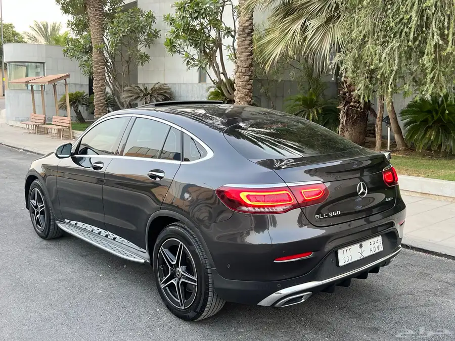 مرسيدسGLC300..2020..(كوب) نظيف 11