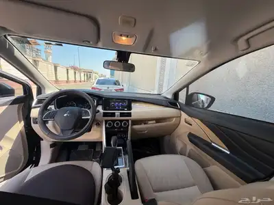 متسوبيشي اكسباندر 2023 شبة وكالة 13