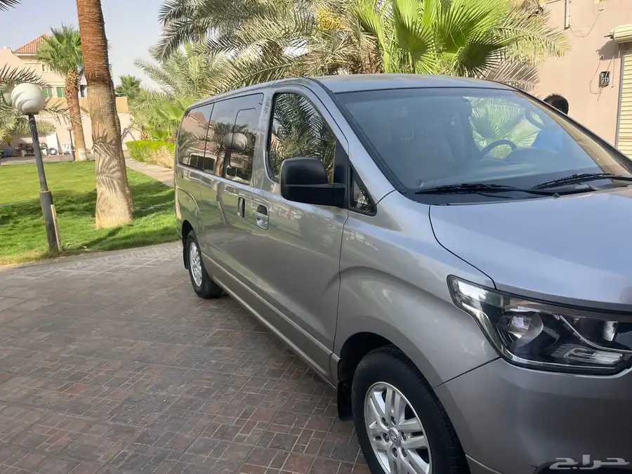 الرياض 4
