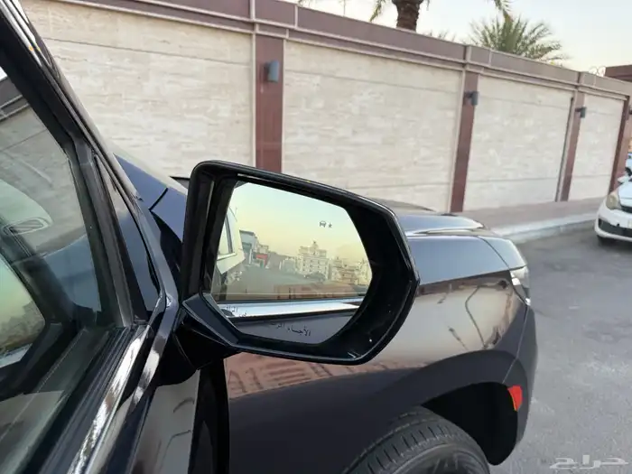 تم البيع 52