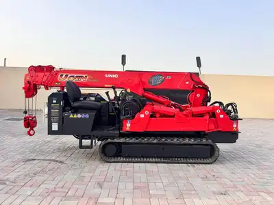FOR SALE   MINI CRAWLER CRANE UNIC URW-376C 1