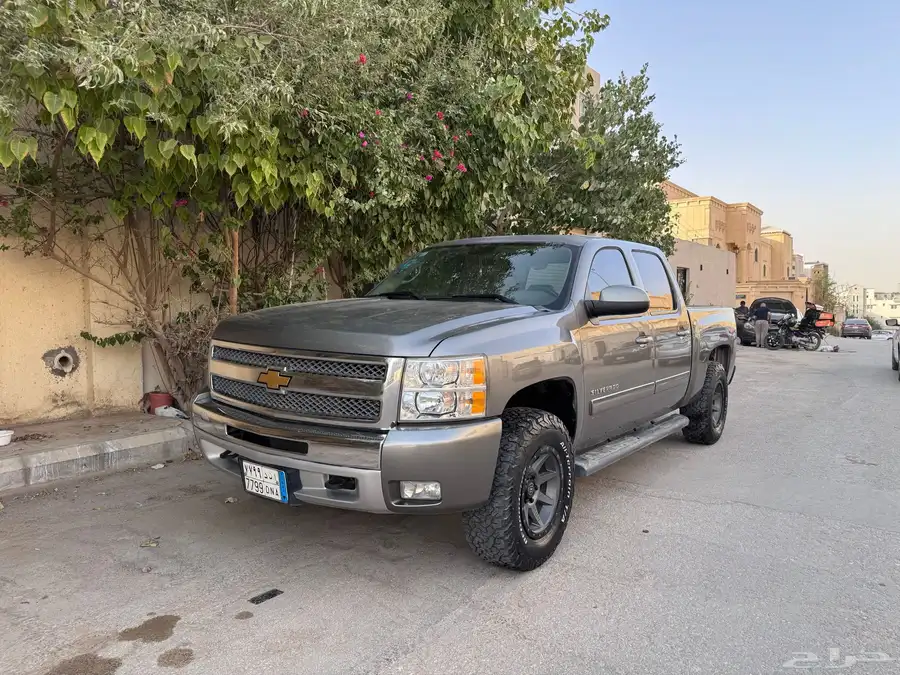 شيفروليه سلفرادو غمارتين z71 سعودي 2013 4