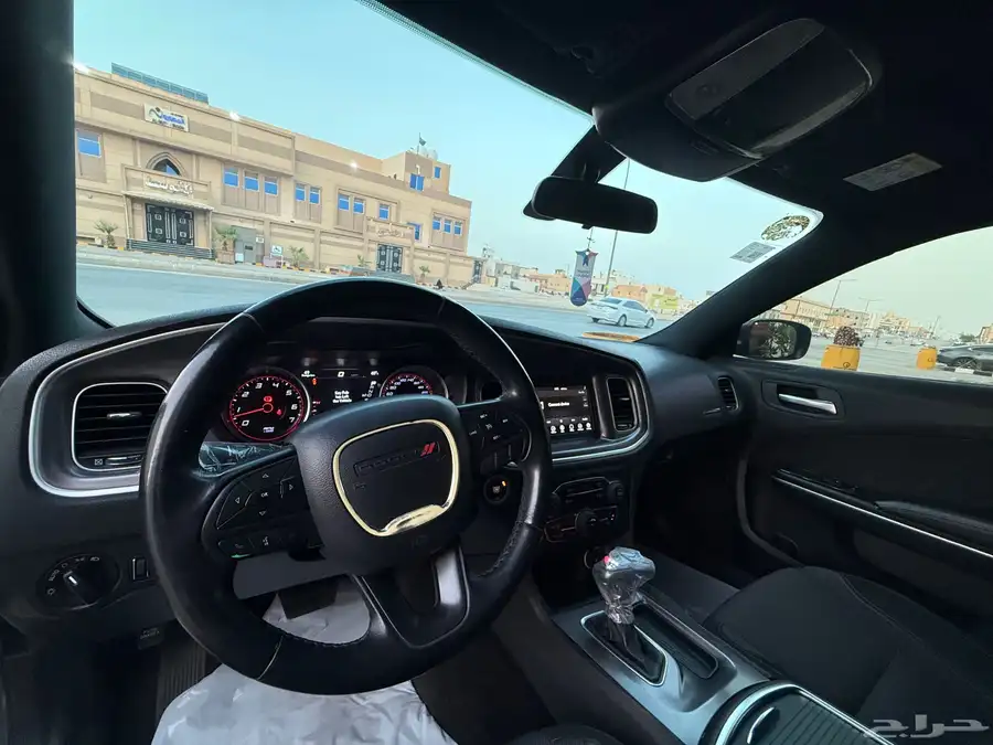 Dodge Charger SXT 2019 7