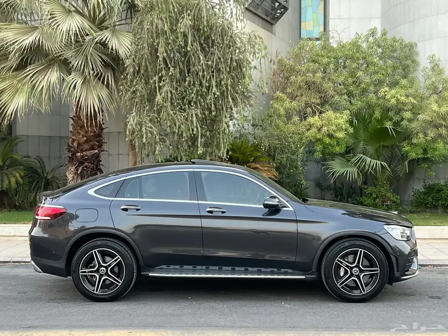مرسيدسGLC300..2020..(كوب) نظيف 19