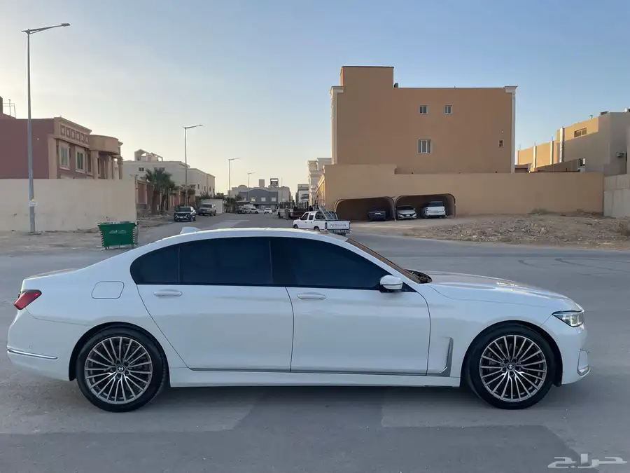 بي ام دبليو - 2020 - BMW 730L 4