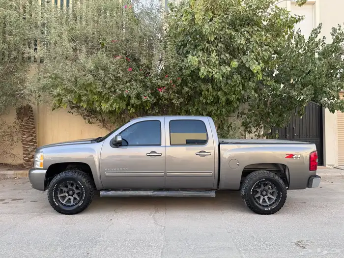 شيفروليه سلفرادو غمارتين z71 سعودي 2013 5