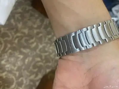 ساعة تيتان 4