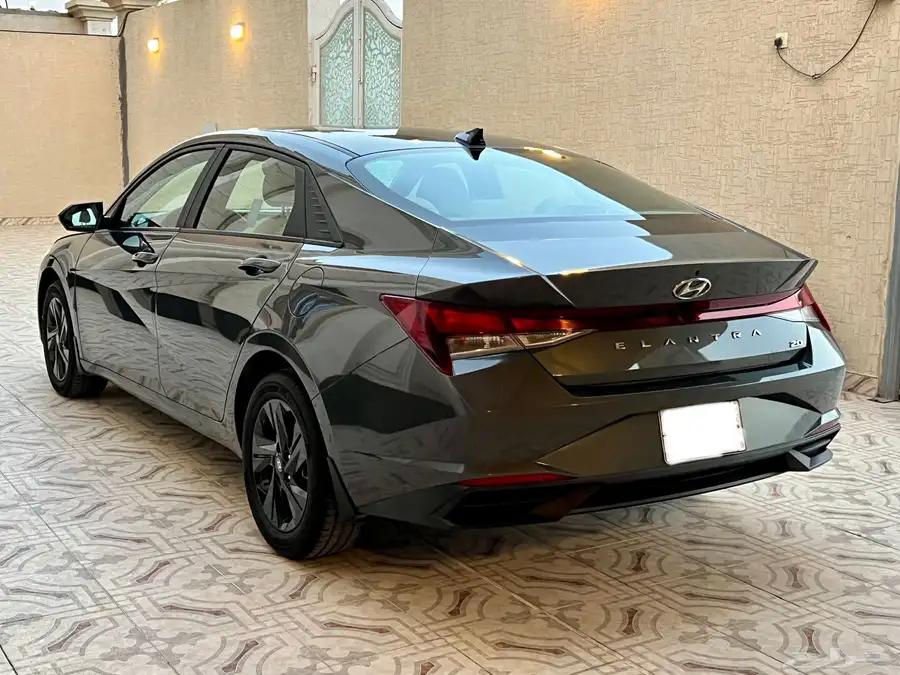 هيونداي النترا 2023 .. 2.0 عداد 84 الف 3