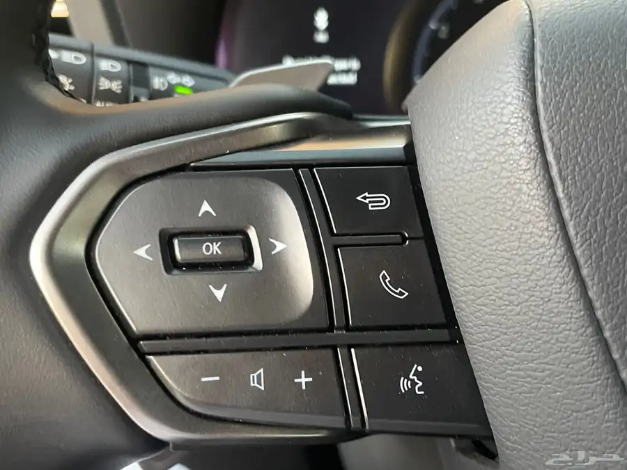 لكزس GX 550 فل كامل 2024 ( بحالة الجديد ) 30
