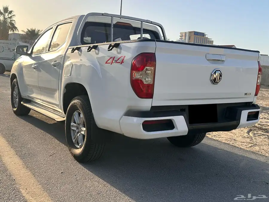 ام جي T60 2022 جير عادي ديزل دبل غمارتين نضيف ماشي قليل 4