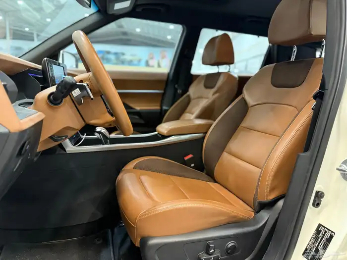 فرصة SUV سانج يونج توريس 2023 بحالة ممتازة 13