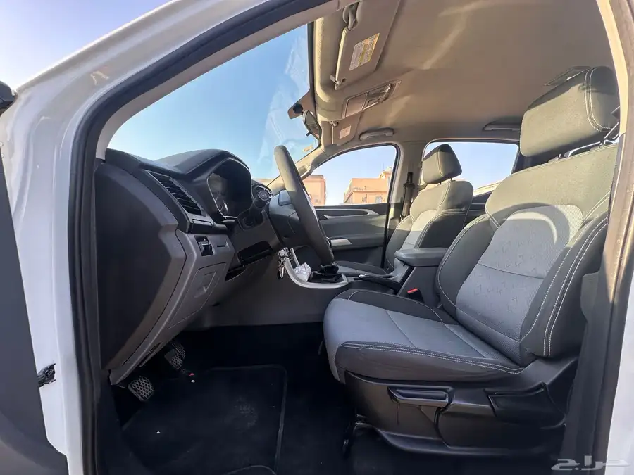 ام جي T60 2022 جير عادي ديزل دبل غمارتين نضيف ماشي قليل 27