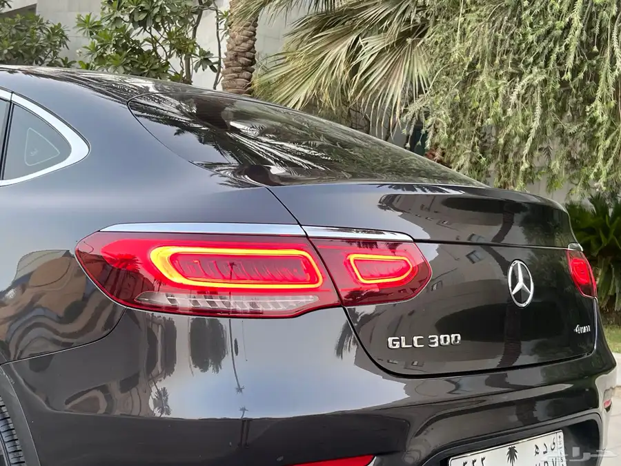 مرسيدسGLC300..2020..(كوب) نظيف 17