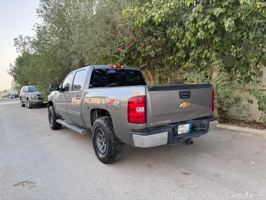 شيفروليه سلفرادو غمارتين z71 سعودي 2013 5