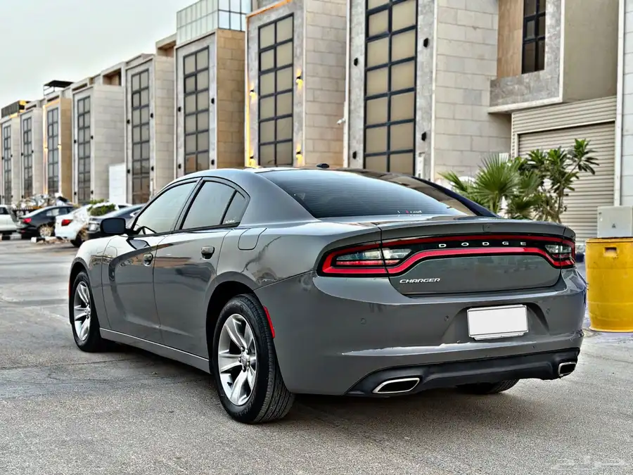 Dodge Charger SXT 2019 5