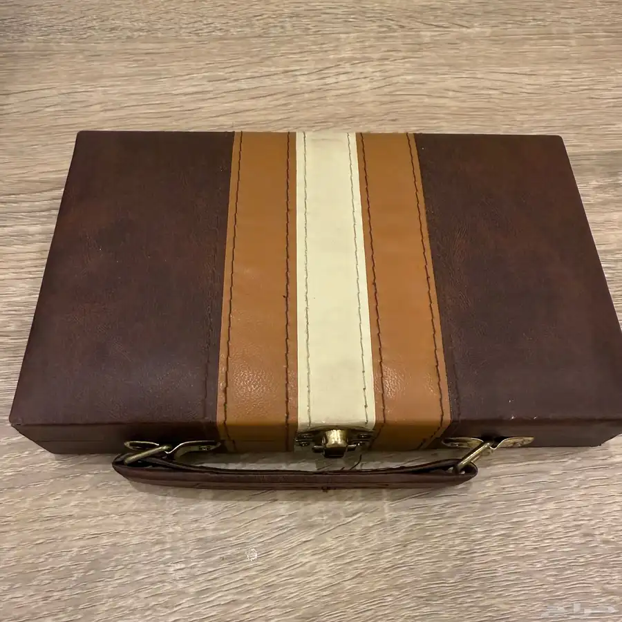 ساعات وقطع جميلة 18