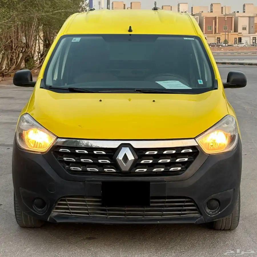 رينو دوكر 2019 فان مجهز ثلاجه 1