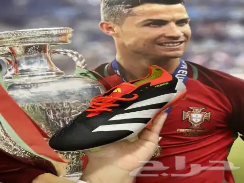 ميداليات انديه ميداليات منتخبات تيشيرتات جزم 34