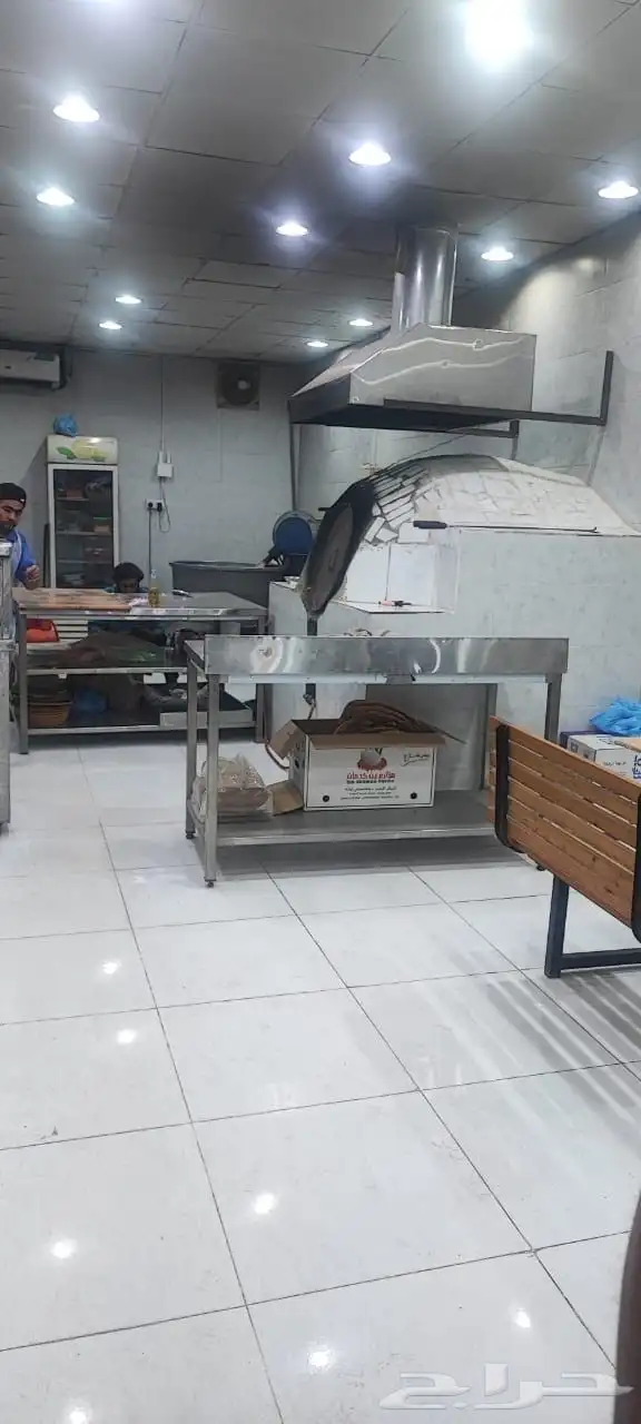 محل تميس للتقبيل او البيع 15